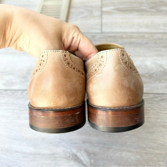 Johnston & Murphy Nude Sheepskin  Leather Wingtip Oxford - Picture 10 of 16